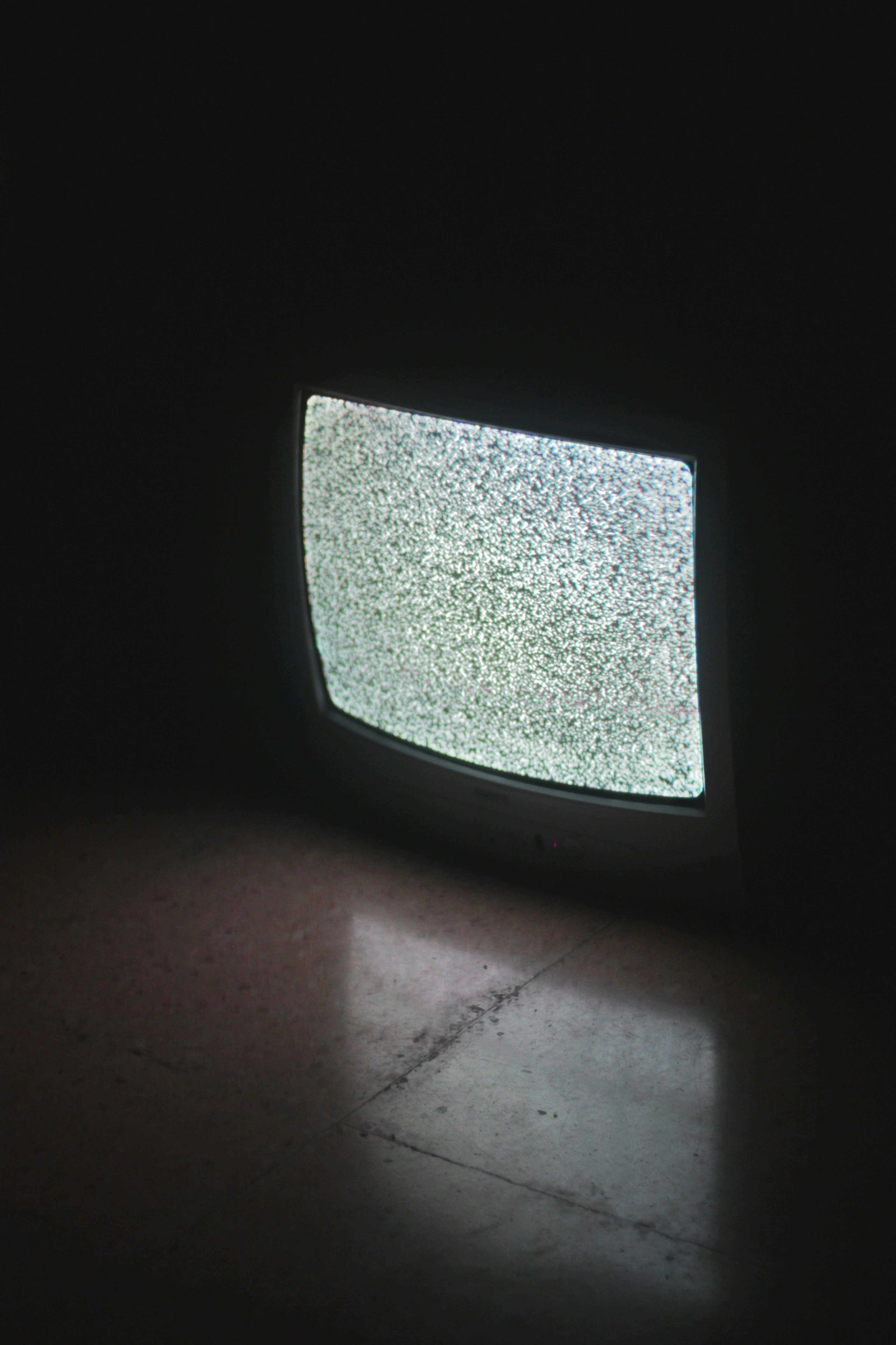 old tv with no signal